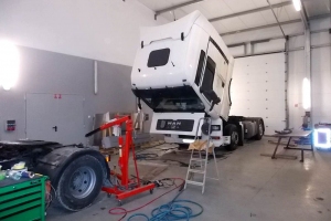 reno-truck-3