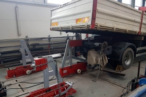 reno-truck-5